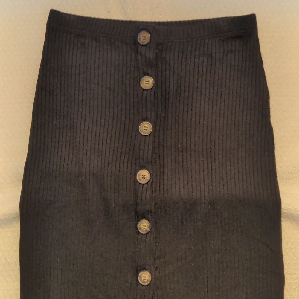Reformation Black Button-Down Skirt - Picture 2 of 6